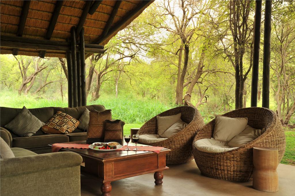 Black Rhino Game Lodge Pilanesberg Bagian luar foto